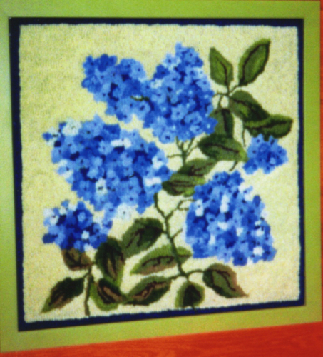 Hydrangea
hooked by Babs Barrett Hydrangea
hooked by Babs Barrett