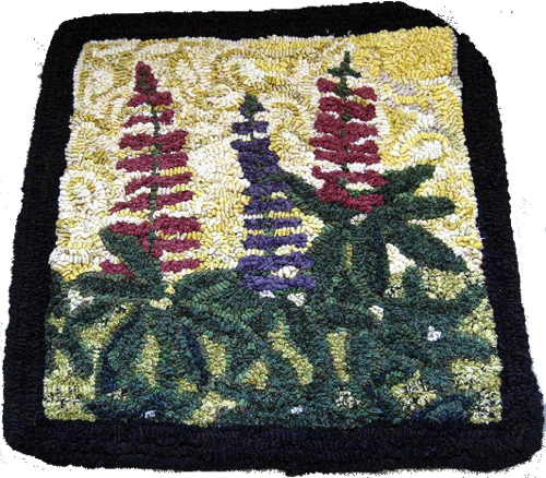 Lupine
hooked by Joyce Barr Lupine
hooked by Joyce Barr