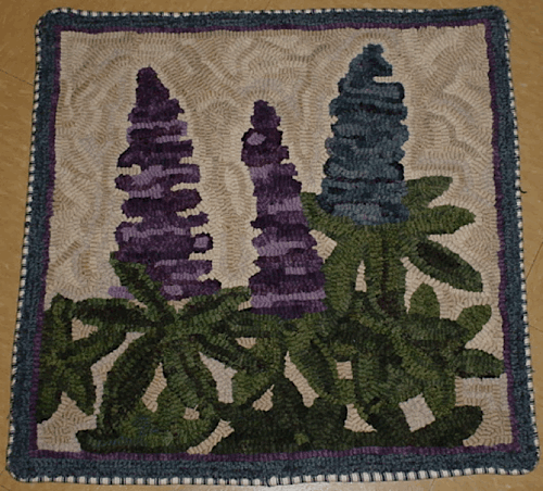 Lupine
hooked by Rose Ellen Harmon Lupine
hooked by Rose Ellen Harmon