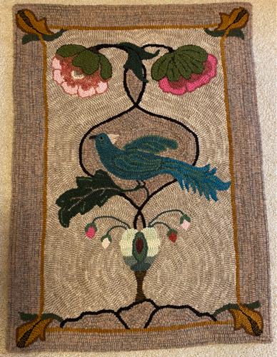 Plumage
hooked by Ruth Warner Plumage
hooked by Ruth Warner